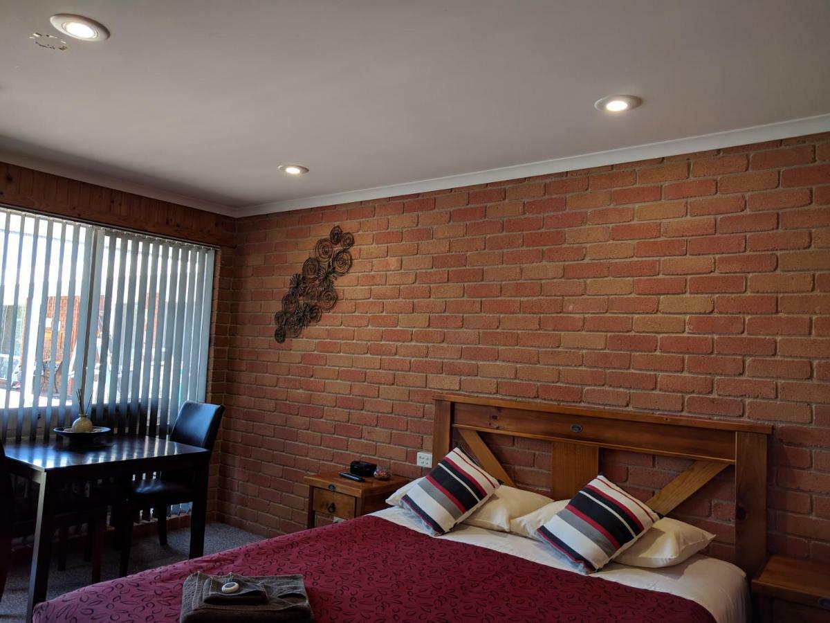Travellers Inn Kaniva Εξωτερικό φωτογραφία