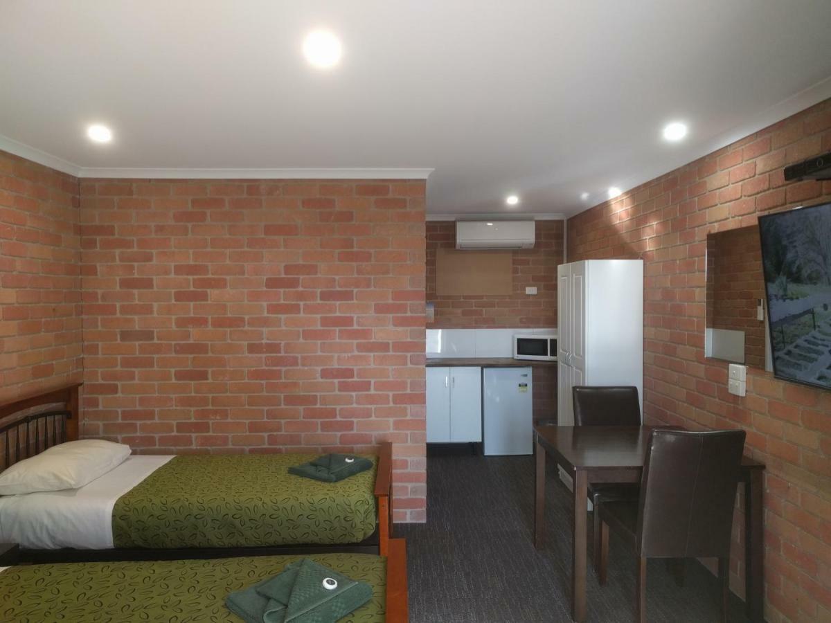 Travellers Inn Kaniva Εξωτερικό φωτογραφία
