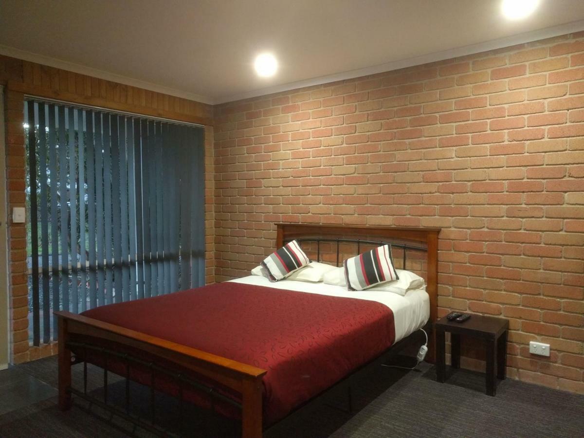 Travellers Inn Kaniva Εξωτερικό φωτογραφία