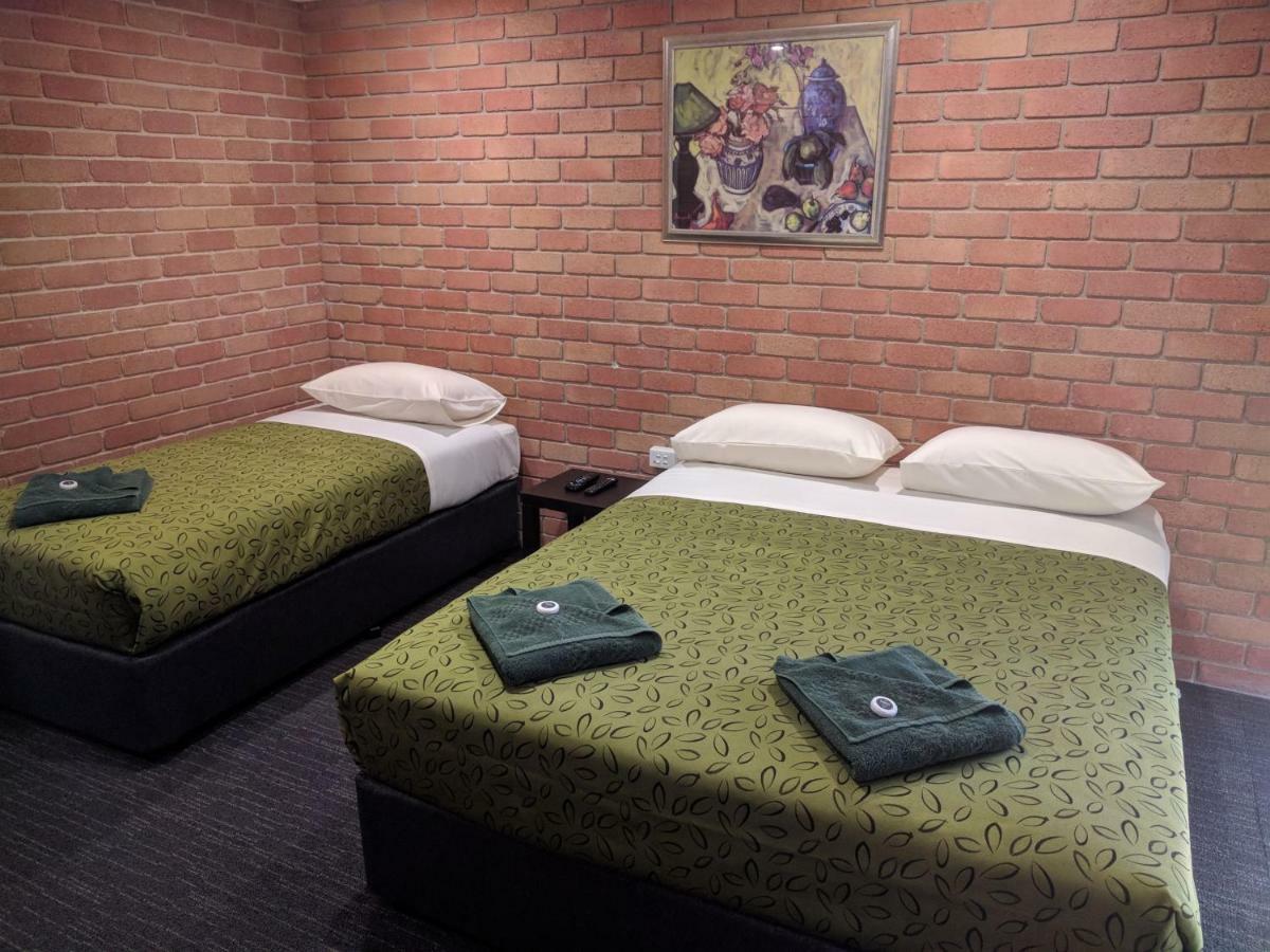 Travellers Inn Kaniva Εξωτερικό φωτογραφία