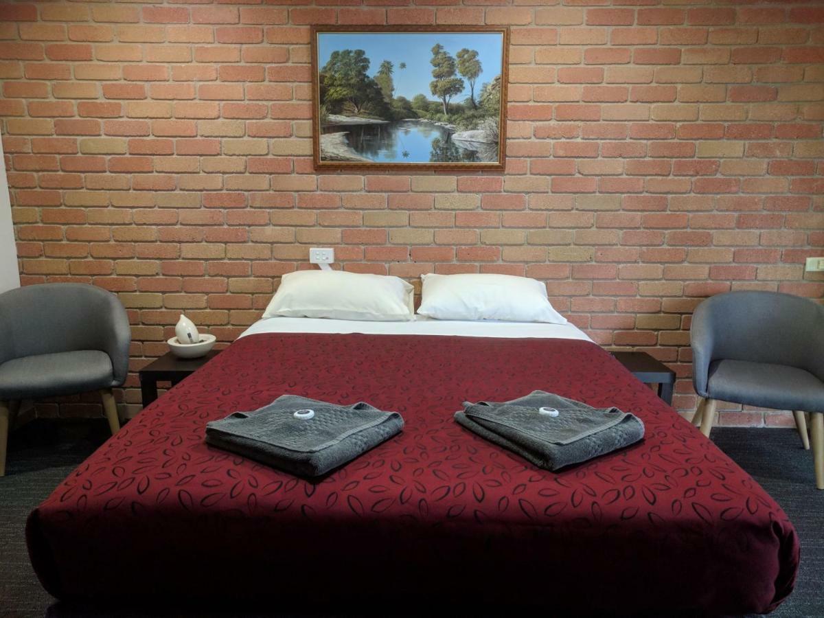 Travellers Inn Kaniva Εξωτερικό φωτογραφία